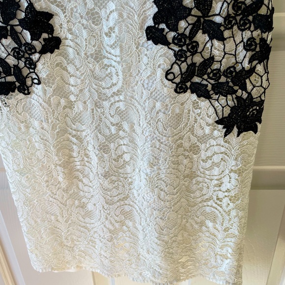 Zara lace bodycon midi dress🖤🤍 - Picture 3 of 10
